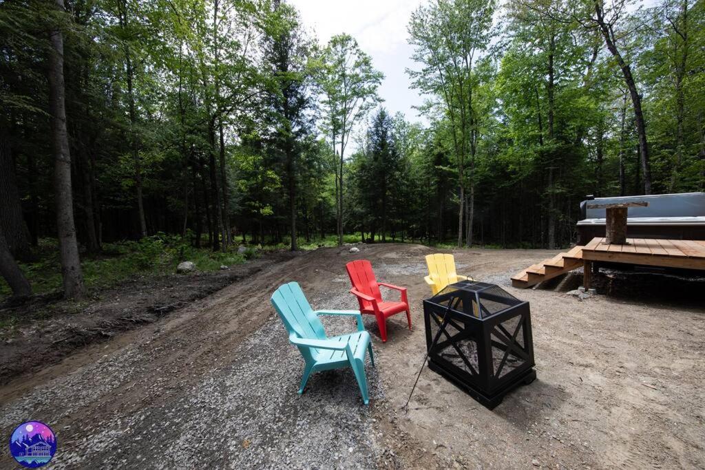 Chalet Deschamps- Spa- Chien Accepte- Nature- Estrie Mansonville Exterior foto