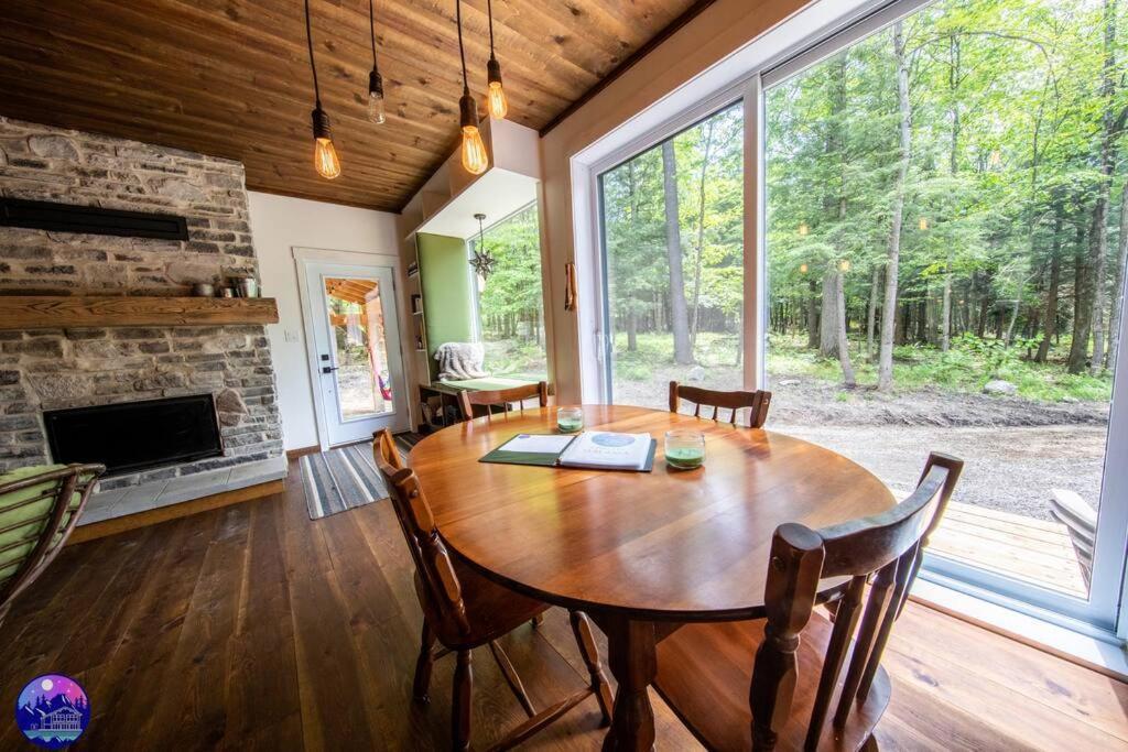 Chalet Deschamps- Spa- Chien Accepte- Nature- Estrie Mansonville Exterior foto