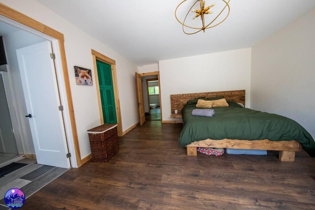 Chalet Deschamps- Spa- Chien Accepte- Nature- Estrie Mansonville Exterior foto